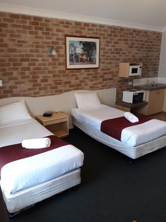 Country Gardens Motor Inn Toowoomba Exterior foto
